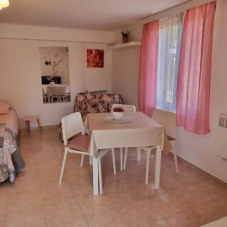 App Maria 3 Zambratija (Istria)