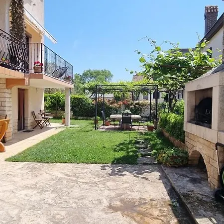 App Maria 3 Apartment
